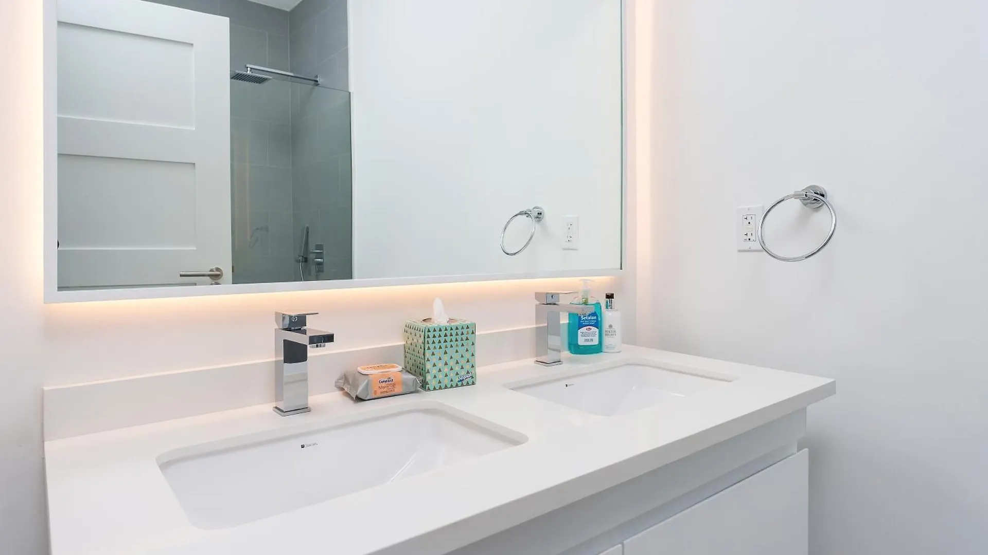 West Coast 2 Bed Sea View Westmoreland Hills Villa セントジェームス 0*,  バルバドス